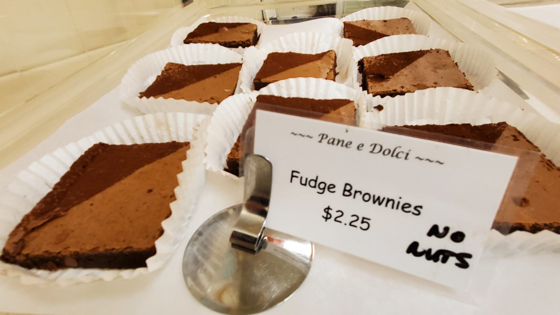 Brownies in bakery case