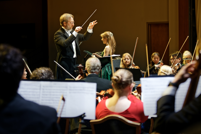 Dr. Brellochs Conducting